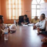 برعاية الوزير السقطري  مدير عام مكتب الزراعة بلحج يوقع محضر تسليم مواقع مشاريع الري ضمن تدخلات UNDP