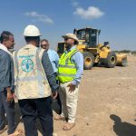 بتوجيه من الوزير السقطري  تسليم موقع اعادة تأهيل مزرعة وادي خير بلحج للجهة المنفذة