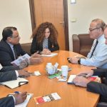 خلال مشاركته في مؤتمر الزراعة الذكية بروما.. الوزير السقطري يناقش مع كبير الاقتصاديين في الفاو آفاق التعاون المشترك