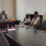 مدير عام هيئة المصائد السمكية بشبوة يؤكد تفعيل لائحة الاصطياد ومنع بيع وشراء الأسماك خارج مراكز الإنزال